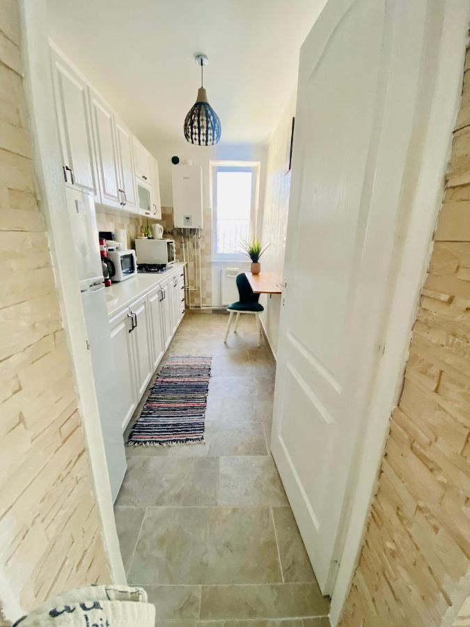 Apartament Tiron In Centru Orasului กูรา ฮูมอรูลุย ภายนอก รูปภาพ